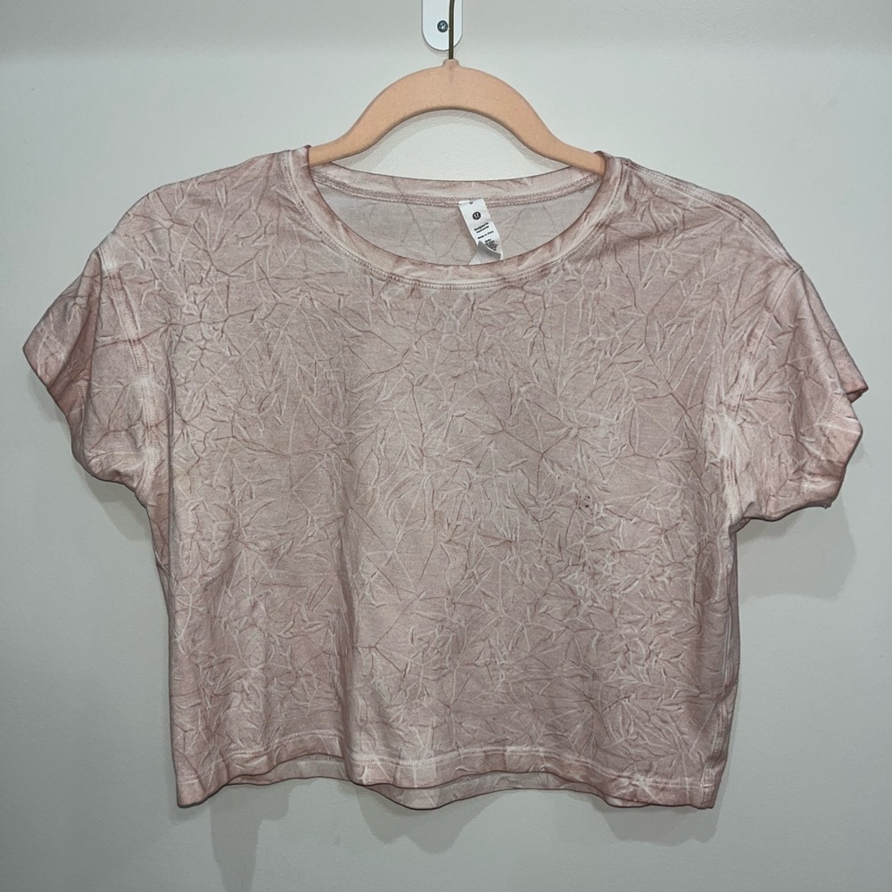 LULU crop top!!
